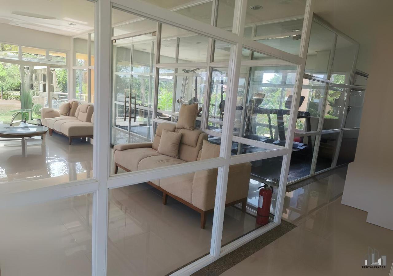 Palawan Modern Living In A Thoughtfully Designed Staycation Near Airport - B1 5Kunzite Puerto Princesa Exteriér fotografie